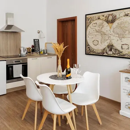 Appartement Diamond In Old Town With Free Parking