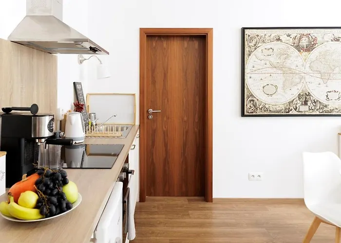 Diamond In Old Town With Free Parking شقة